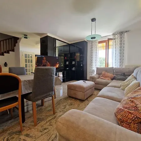Domen House Civitanova Marche