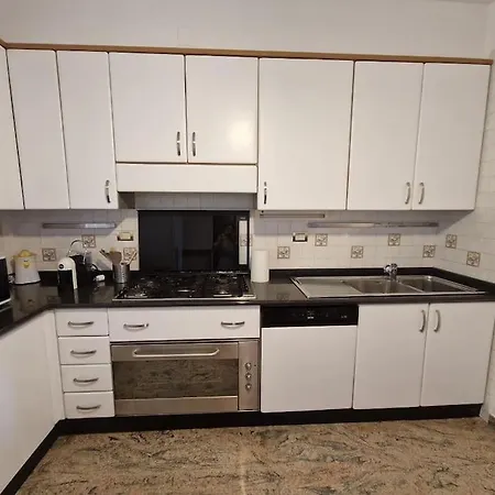 Domen House * تْشيفيتانوفا ماركي